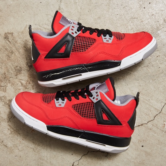 Jordan Shoes - Nike Air Jordan 4 Retro GS ‘Toro Bravo’